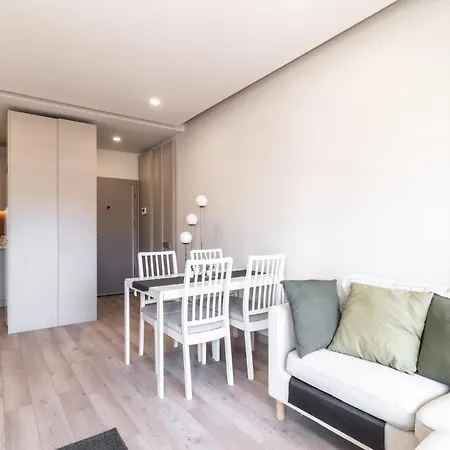 Apartmán Central Studio W Balcony 10 Min To Lara Beach Antalya